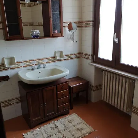 Con Ampio Giardino Vicina Al Mare In Zona Collinare Ferienhaus *